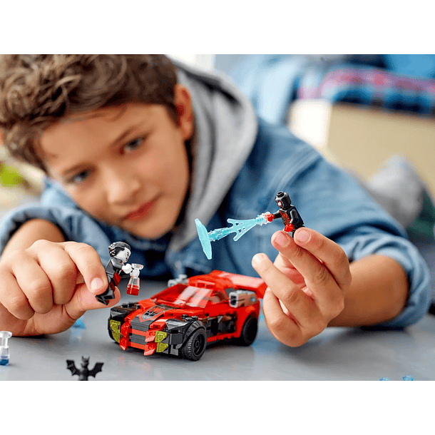 Miles Morales contra Morbius 4