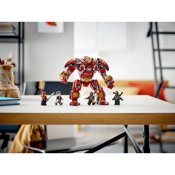 O Hulkbuster: A Batalha de Wakanda 4