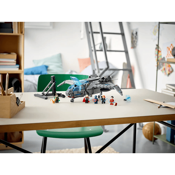 O Quinjet dos Vingadores 10