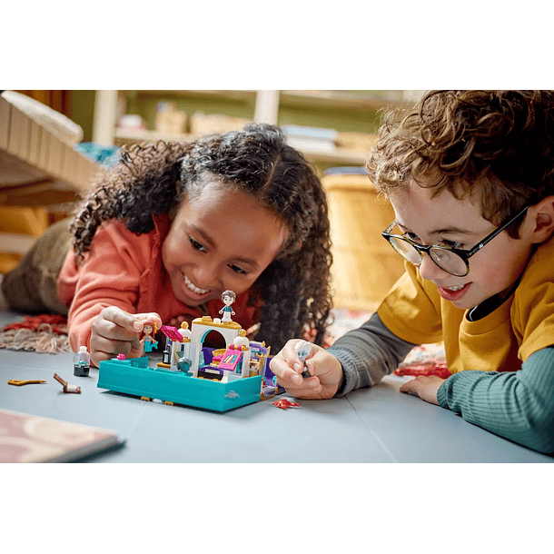 Livro da História: A Pequena Sereia 6