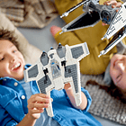 Caça Mandaloriano contra TIE Interceptor 3