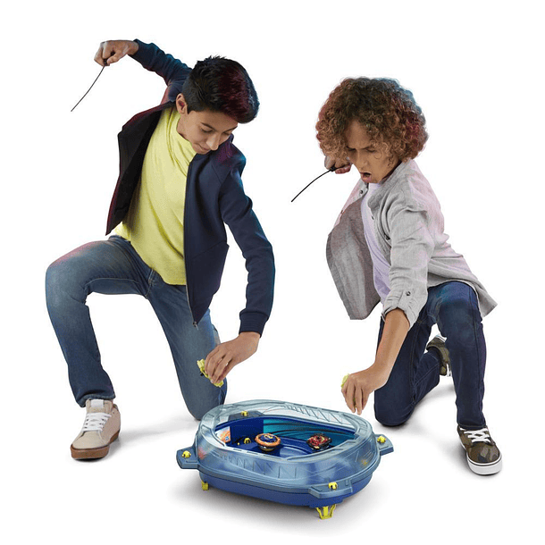 Beyblade Burst QuadStrike - Estádio Thunder Edge 5