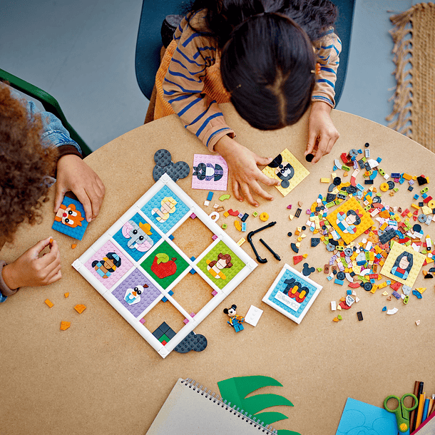 100 Anos de Ícones de Animação da Disney 4