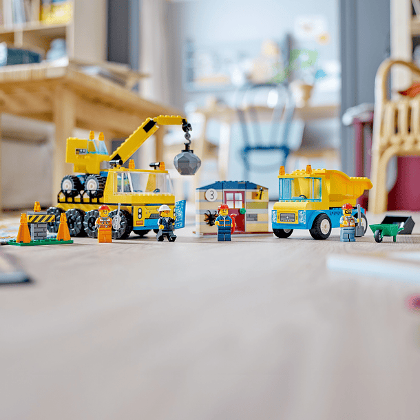  Camiões de Construção e Grua com Bola Destruidora 6