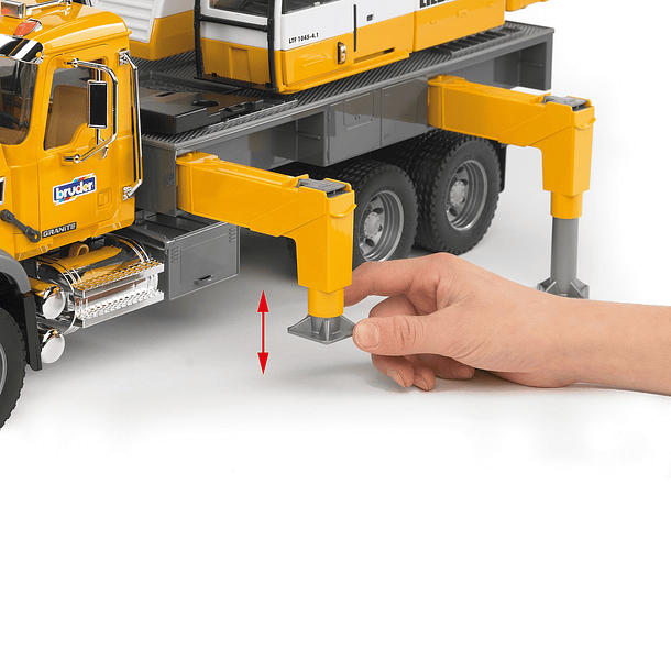 Camião Grua MACK Granite Liebherr 6