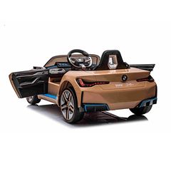 BMW I4 Castanho 12V