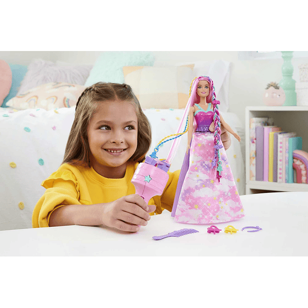 Barbie Dreamtopia Twist 'n Style 6