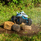 Monster Jam - Megalodon Storm Todo Terreno RC 9