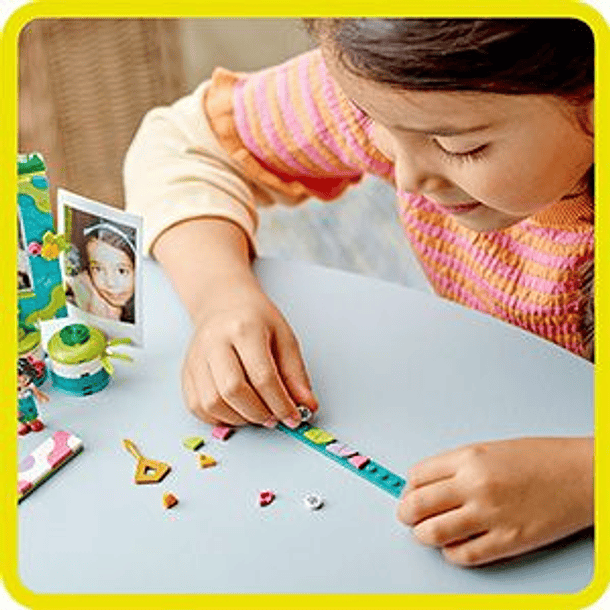 Moldura e Guarda-joias da Mirabel 8