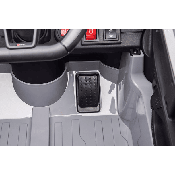 Audi RS 6 Avant Cinza 12V 7