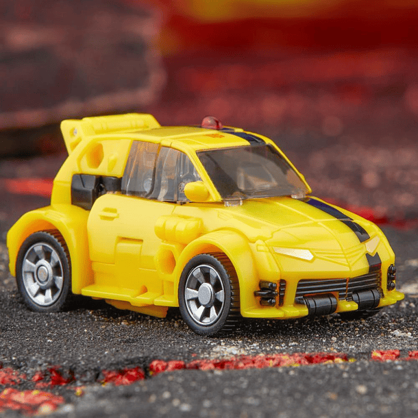 Transformers Legacy United - Bumblebee 4