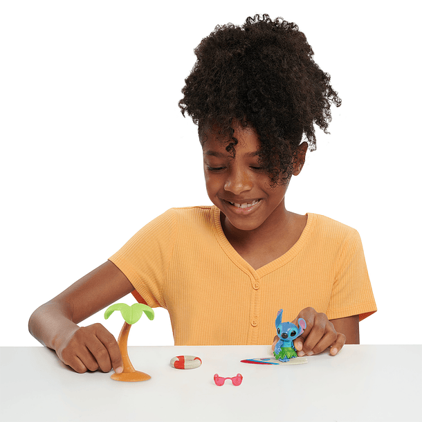 Stitch - Figura com Acessórios 3