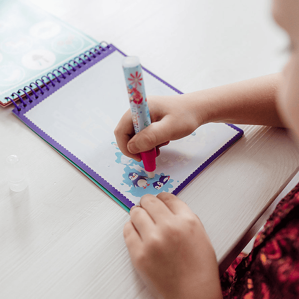 Aqua Magic - Livro de Água Mágica Unicórnio 4