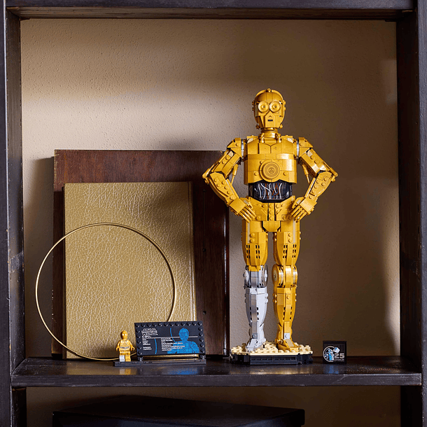 C-3PO 4
