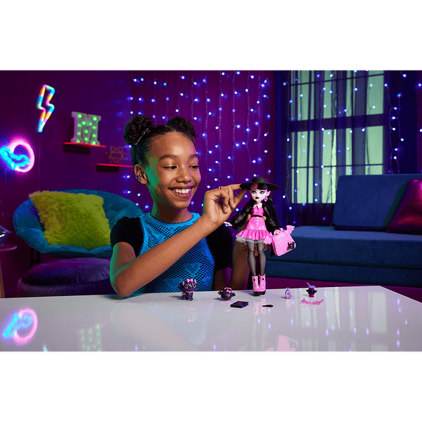 Monster High - Draculaura e Count Fabulous 4