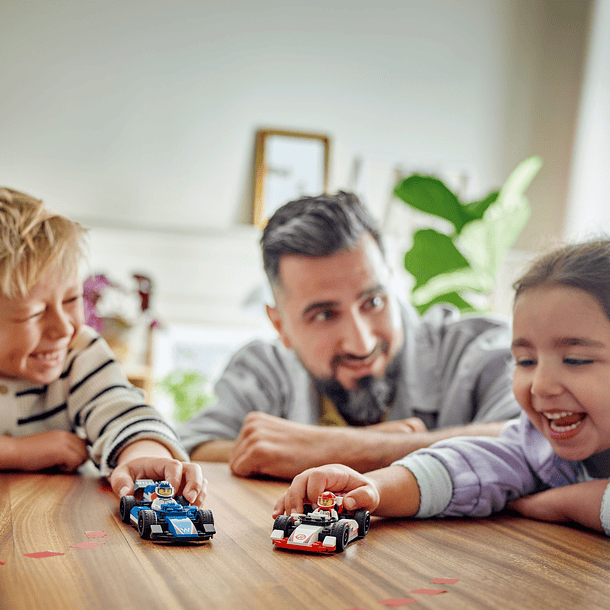 Carros de Corrida F1 da Williams Racing e Haas F1 6