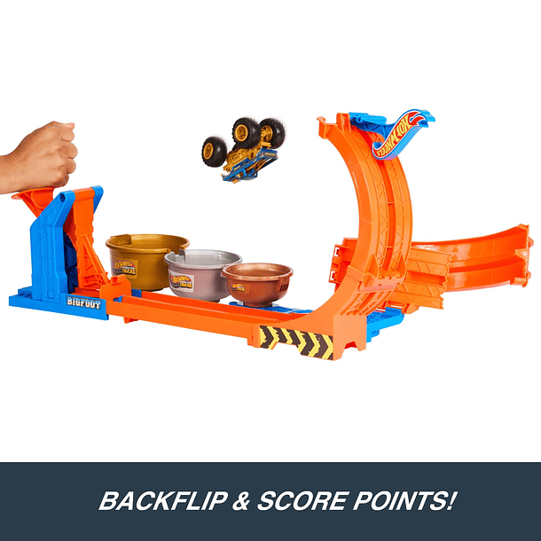 Hot Wheels Monster Trucks - Loop & Flip Bigfoot 5