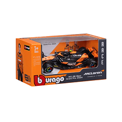 Bburago 1:43 - McLaren  MCL38 #4 Lando Norris