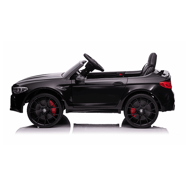 BMW M5 Competition Preto 24V 2