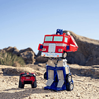 Transformers - Optimus Prime Converting RC 5