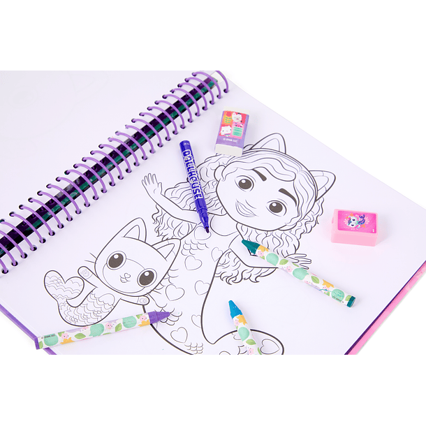 Color & Create - Livro de Atividades para Colorir Gabby's Dollhouse 3