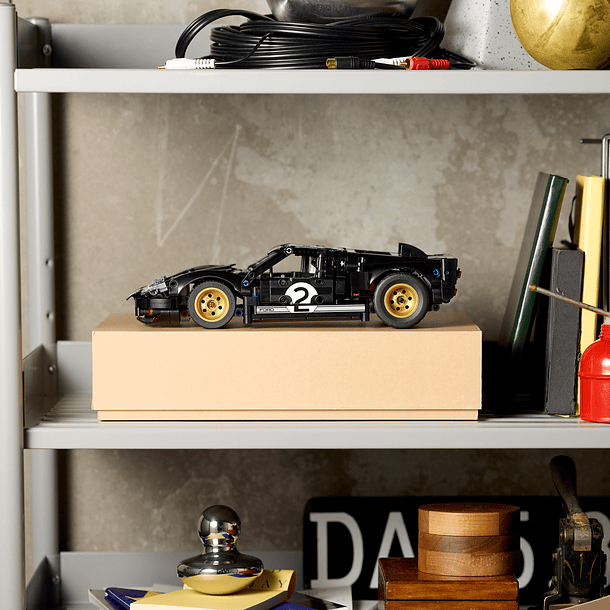 Carro de Corrida 1966 Ford GT40 MKII 9