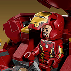 Batalha Épica: Hulkbuster contra Hulk 6