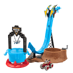 Monster Jam Mud Blasters - Monster Mutt Dalmatian Dunk Tank