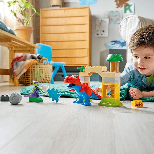 Dinossauro Spidey-Rex contra Green Goblin 9