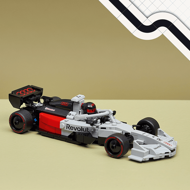 Carro de Corrida Audi Revolut F1 Team R26 8