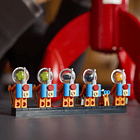 Foguetão Lunar de Tintin 8