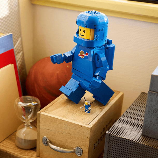 Minifigura de Tamanho Aumentado de Astronauta Azul 7