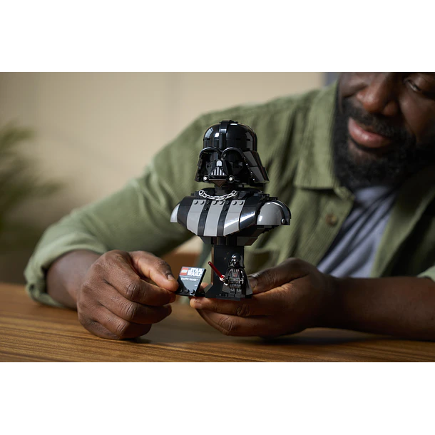 Busto do Darth Vader 11