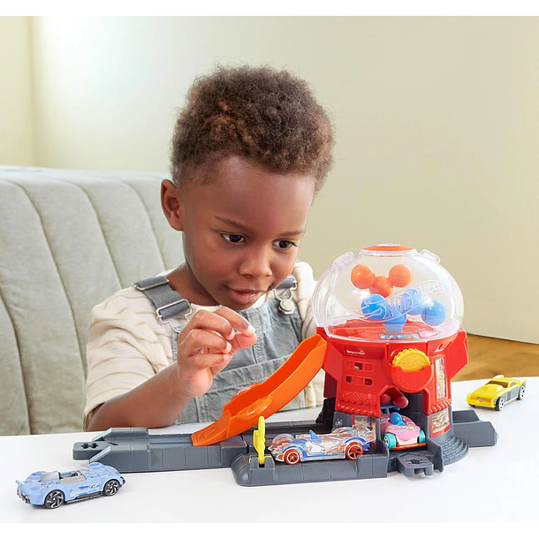 Hot Wheels City - Downtown Candy Shop 6