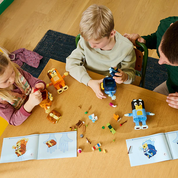 Família da Bluey Construída com Peças 9