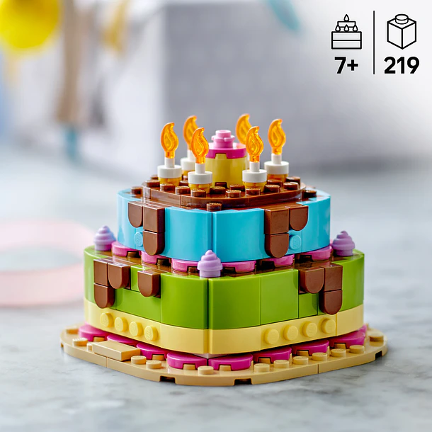 Bolo de Festa de Aniversário 6