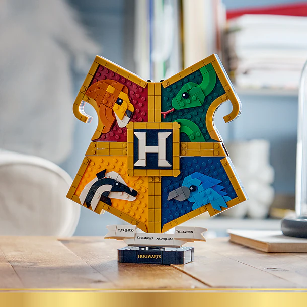 Brasão das Casas de Hogwarts 7
