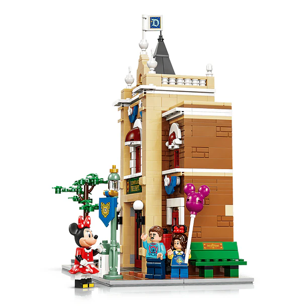 Main Street, U.S.A. 5