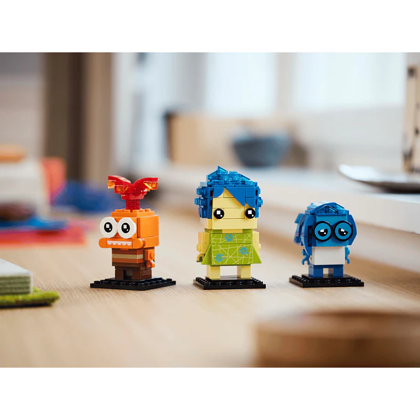 BrickHeadz - Alegria, Tristeza e Ansiedade 6