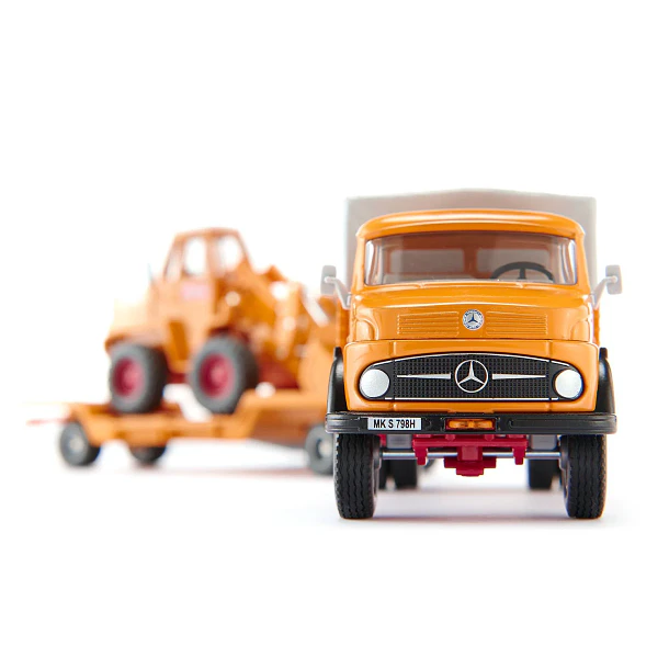 Siku - Camião Mercedes-Benz 710 com Escavadora Kramer 411 Bölling 3
