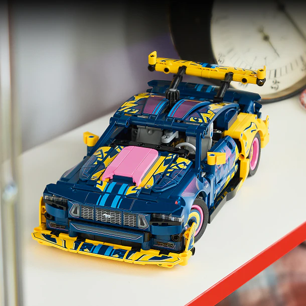 Carro de Garagem Personalizada Ford Mustang GT 9
