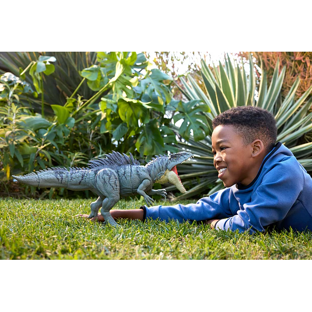 Jurassic World Survival - Colossal Chomp Giganotosaurus 6
