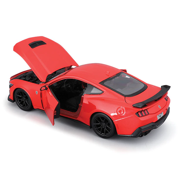 Maisto 1:24 - Ford Mustang Dark Horse 2024 2