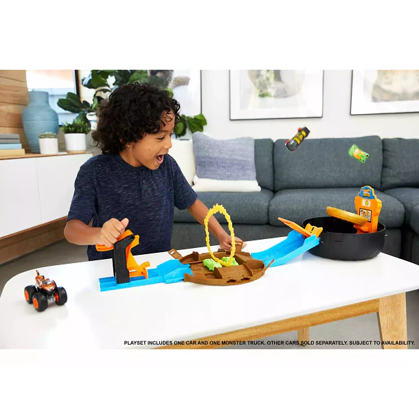 Hot Wheels Monster Trucks - Roda Acrobacias 6