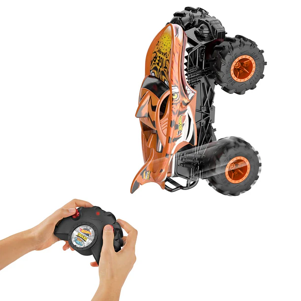 Hot Wheels Monster Trucks - Tiger Shark RC 3