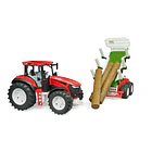 Trator Roadmax com Atrelado e 3 Troncos 2
