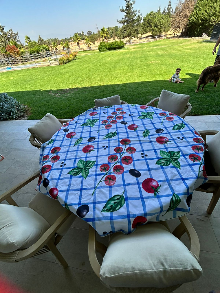 mantel redondo tomates  1