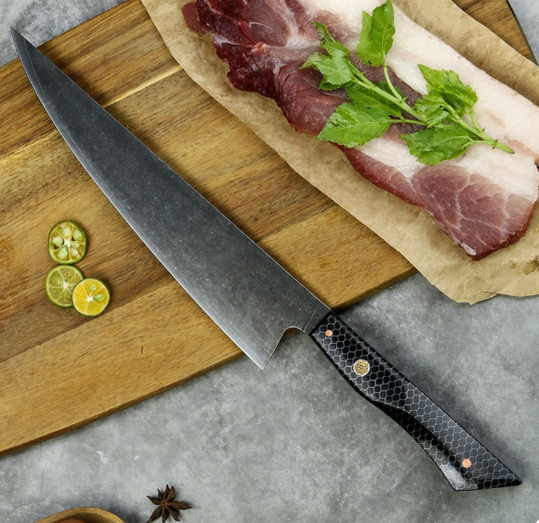 Chef Black Bee 3 capas 23 cms hoja