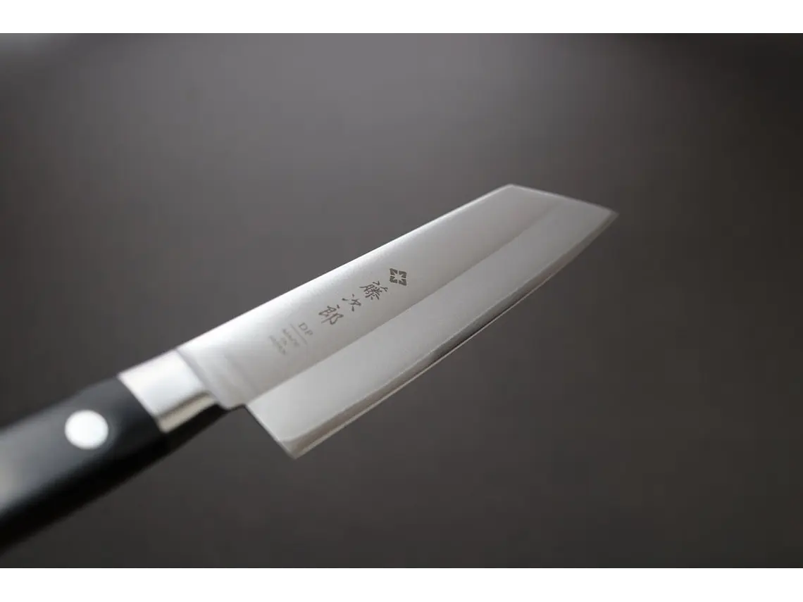 Cuchillo Kiritsuke. Acero VG10. Hoja 160 mm. 3