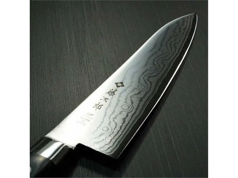 Cuchillo de Chef. Acero Damasco. Bolster. Hoja 180 mm. 1